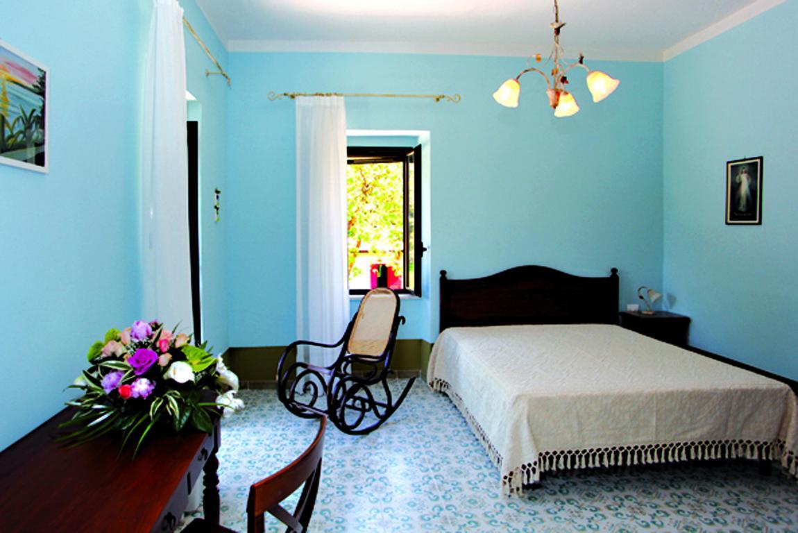 Il Nibbio Reale Country House Rocca d'Evandro Exterior photo